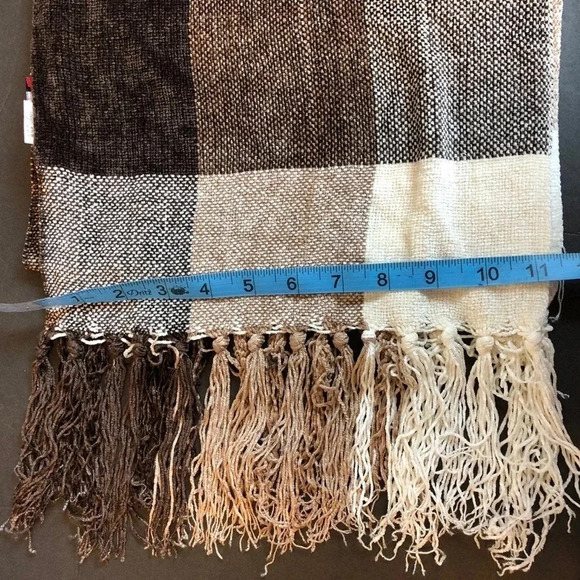 Twenty degrees women Winter scarf size L66” W11” Multicolor - Picture 5 of 6